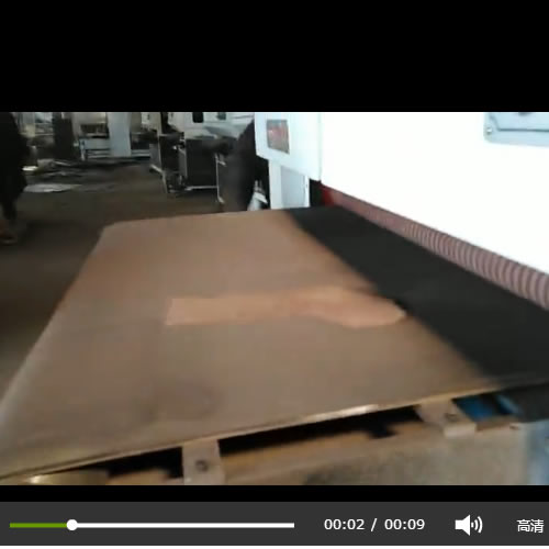 金屬砂光機-金屬板材平麵砂光機視頻-青島嘉銳興旺